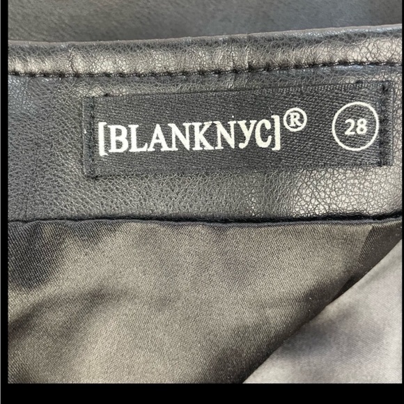 Blanc NYC Faux Leather Mini Skirt Size 28 Black - Picture 6 of 13